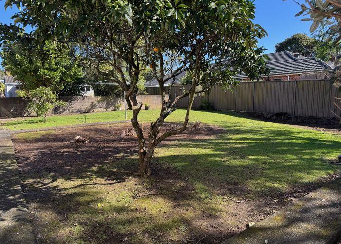  at 2/67a Alberton Ave, Mount Albert, Auckland City, Auckland