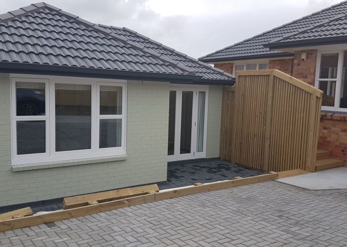  at 19A Taupo Street , Green Bay, Waitakere City, Auckland