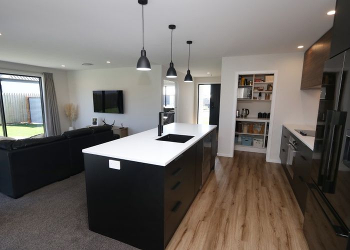  at 17 Roxburgh Place, Tinwald, Ashburton