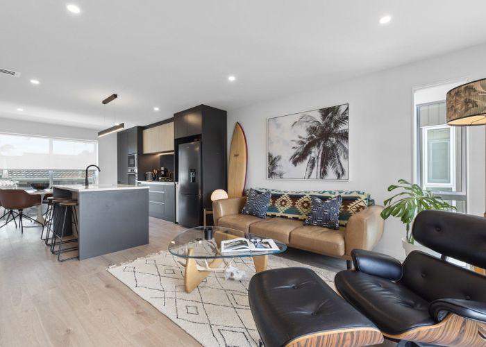  at 4/4 Jutland Rd, Hauraki, Auckland