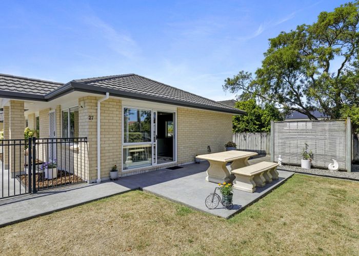  at 27 Fraser Crescent, Elderslea, Upper Hutt