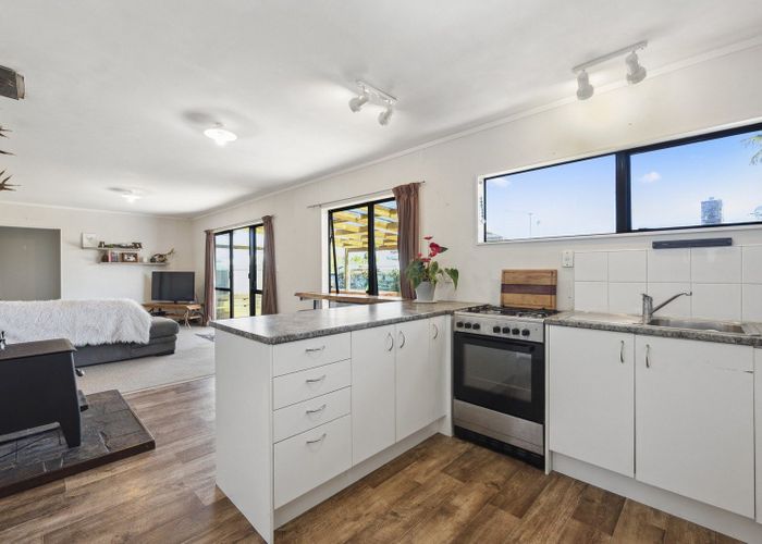  at 34 Robinson Avenue, Holdens Bay, Rotorua