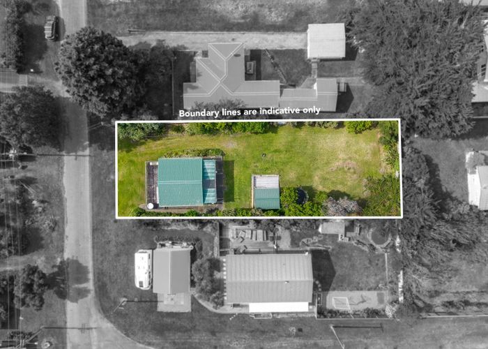  at 15 Drake Street, Waikawa Beach, Manakau