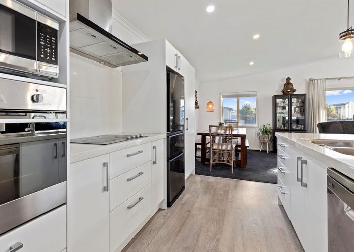  at 6 Toetoe Street, Papamoa Beach, Papamoa