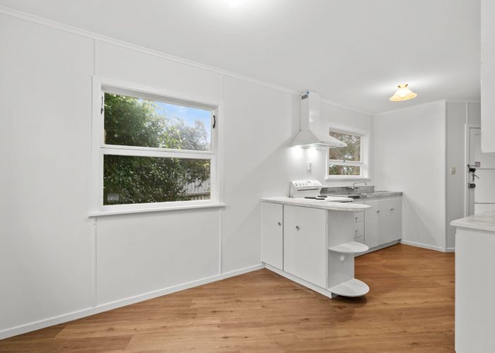  at 19 Plumley Crescent, Mangere, Manukau City, Auckland