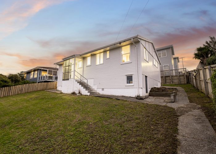  at 110 Te Pene Avenue, Titahi Bay, Porirua, Wellington