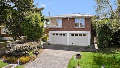 at 24 Kelvyn Grove, Hillpark, Auckland