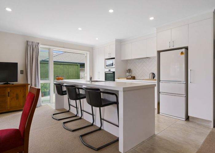  at 12 Jarrett Terrace, Leamington, Cambridge