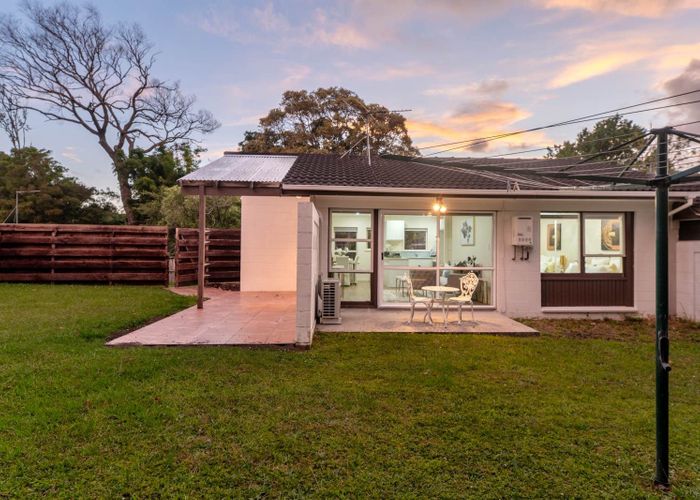  at 3/14 Commodore Drive, Lynfield, Auckland City, Auckland