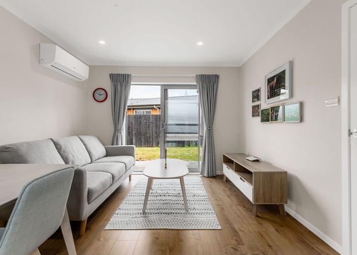  at 2/7 Rutherford Street, Chedworth Park, Hamilton, Waikato