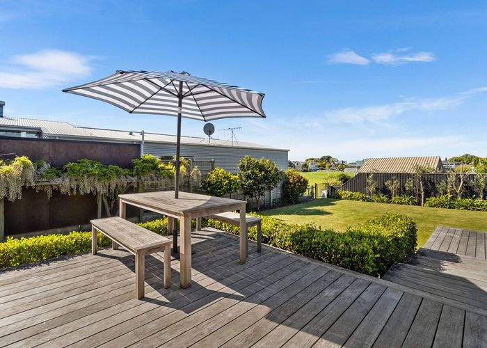  at 29 Main Road, Redcliffs, Christchurch City, Canterbury