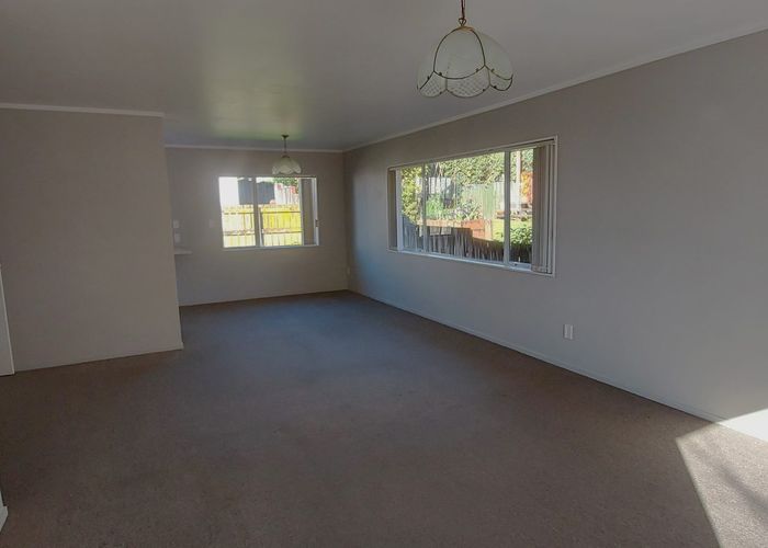  at 187 Edmonton Road, Te Atatu South, Waitakere City, Auckland
