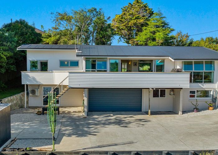  at 11 Springbank Lane, Te Atatu Peninsula, Waitakere City, Auckland
