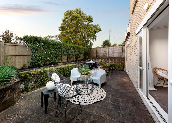  at 1/6 Pukerangi Crescent, Ellerslie, Auckland