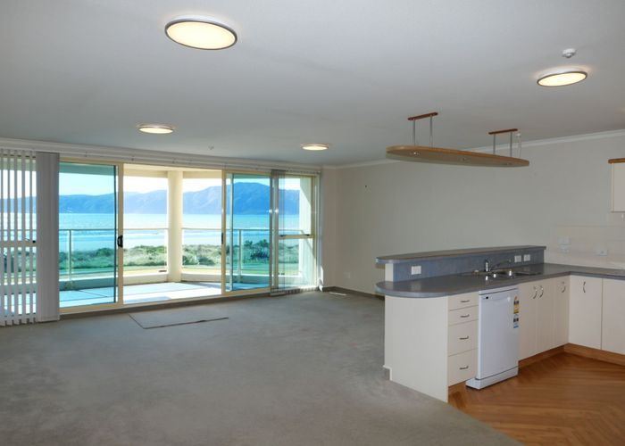  at 12/44 Marine Pde, Paraparaumu Beach, Kapiti Coast, Wellington