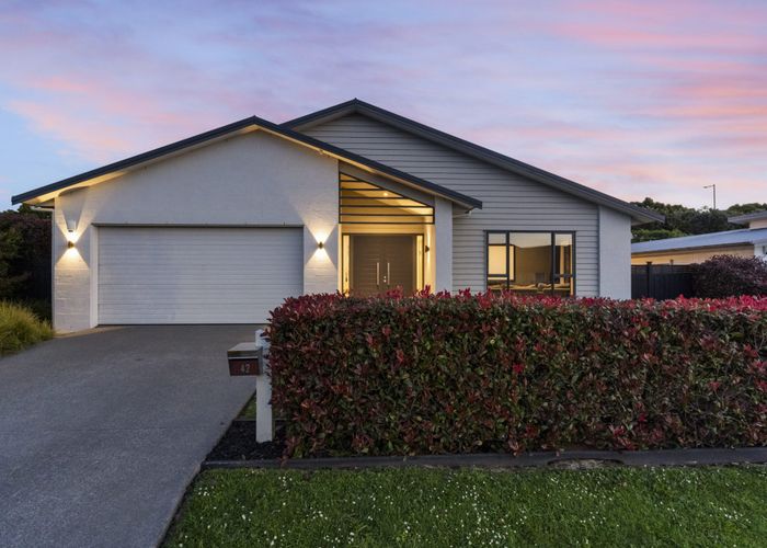  at 42 Kaiawa Street, Beachlands, Auckland