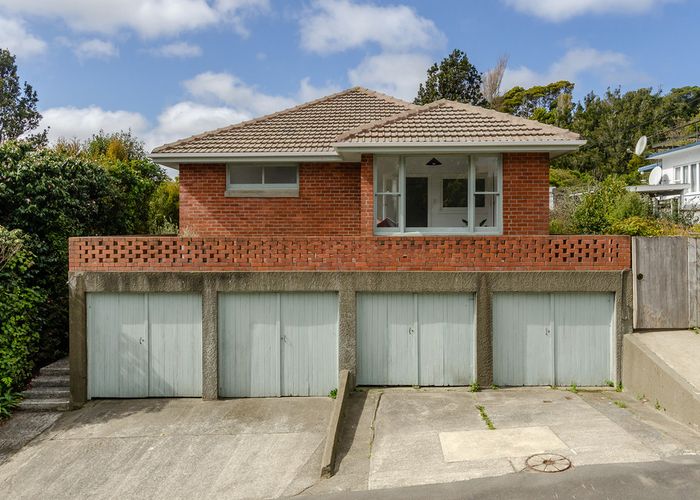  at 42 Gloucester Street, Wilton, Wellington