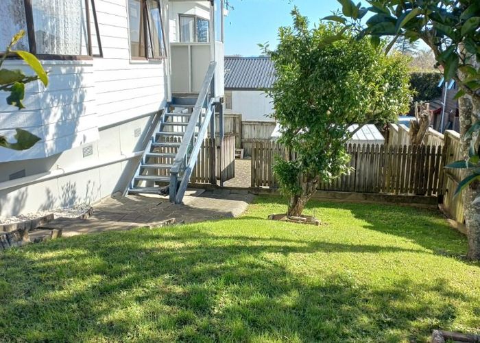  at 1/157 Whitford Road, Somerville, Manukau City, Auckland