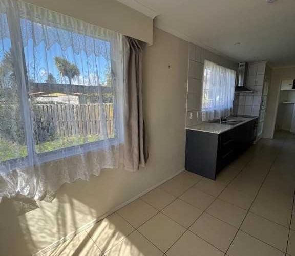  at 130 Cascades Road, Pakuranga Heights, Auckland
