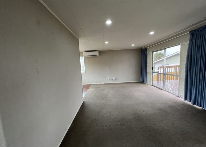  at 50 Jandell Crescent, Bucklands Beach, Auckland