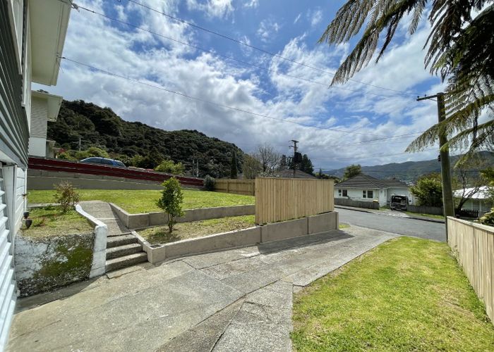  at 6 Reid Road, Wainuiomata, Lower Hutt