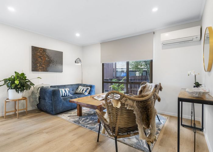  at 1/67 Tramway Road, Beach Haven, North Shore City, Auckland