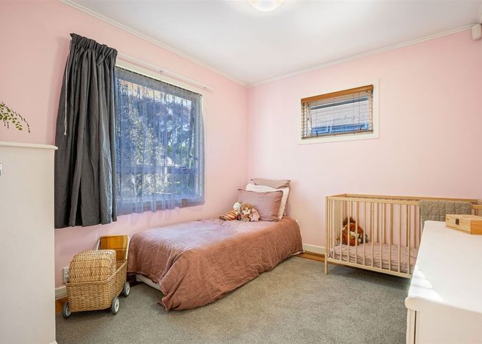  at 21 Covil Avenue, Te Atatu South, Waitakere City, Auckland