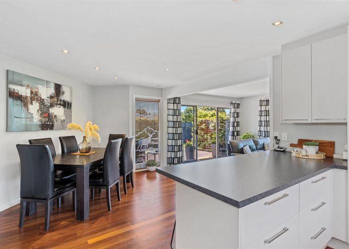  at 39 Rossiter Avenue, Redwood, Christchurch