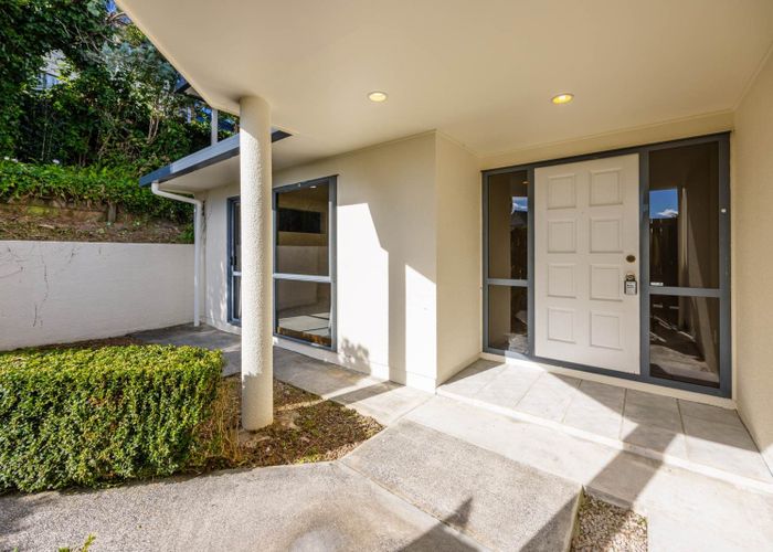  at 17 Tyrico Close, Unsworth Heights, North Shore City, Auckland