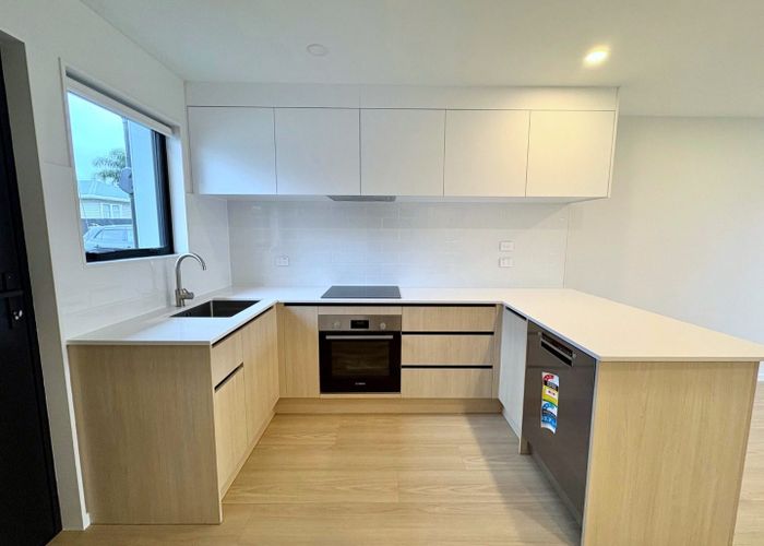  at 14/22 Cleland Crescent, Blockhouse Bay, Auckland City, Auckland