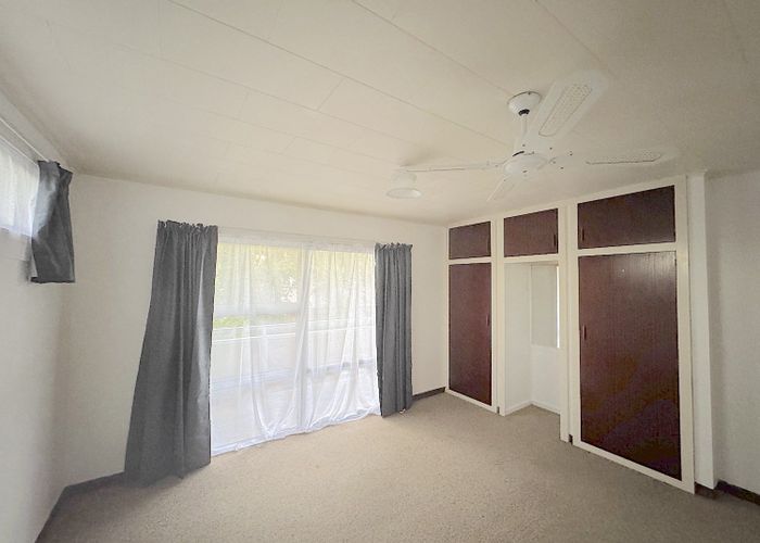  at 3 Parkstone Avenue, Ilam, Christchurch City, Canterbury