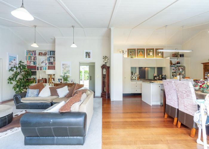  at 1 Holden Way, Fitzherbert, Palmerston North