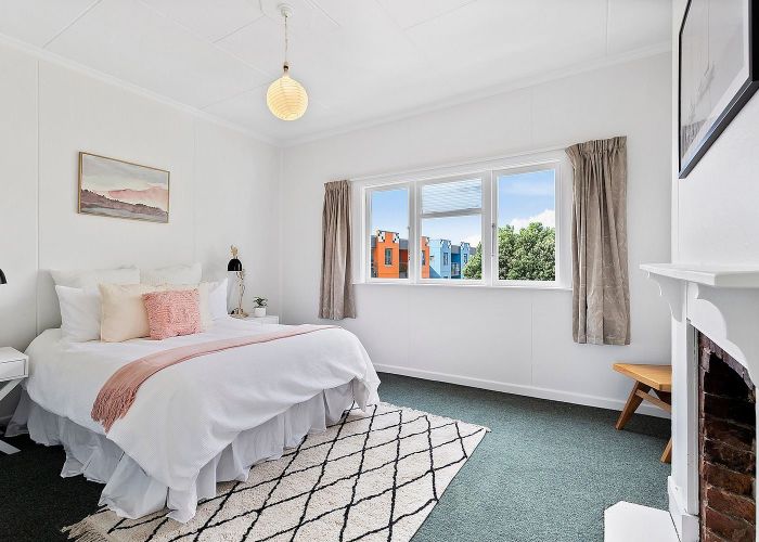  at 30 Drummond Street, Mount Cook, Wellington