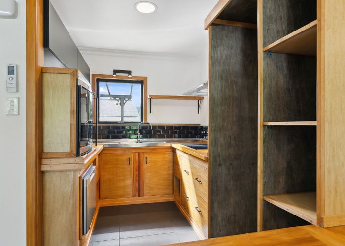  at 4/34 Allen Road, Raumati Beach, Paraparaumu
