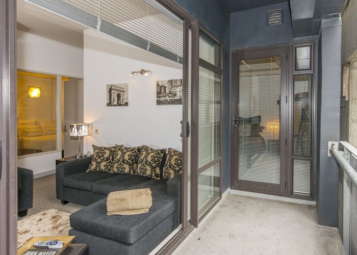  at 411/60 Willis Street, Wellington Central, Wellington