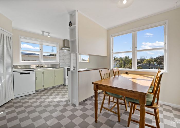  at 31 Bodi Place, Te Atatu South, Waitakere City, Auckland