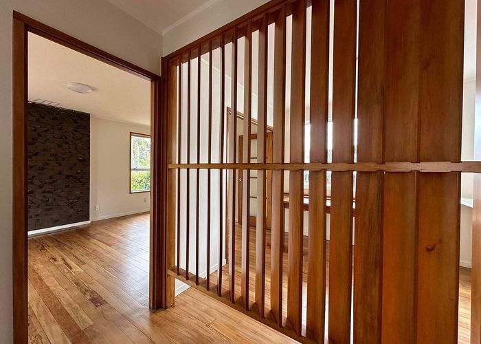  at 36 Normanton Street, Glenfield, Auckland