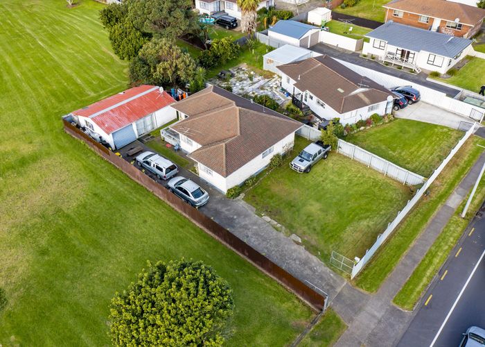  at 476 Roscommon Road, Clendon Park, Auckland