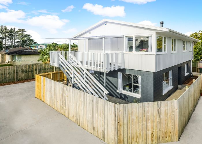  at 11 Westney Road, Mangere, Auckland