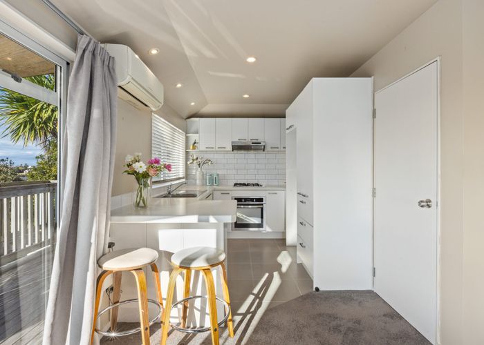  at 49A Onewa Road, Northcote, Auckland
