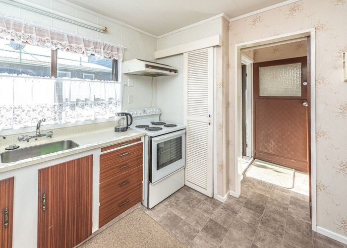 at 4 Miro Street, Castlecliff, Whanganui