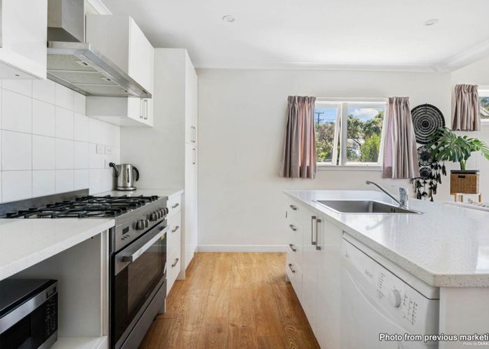  at 4 Matai Road, Stanmore Bay, Whangaparaoa