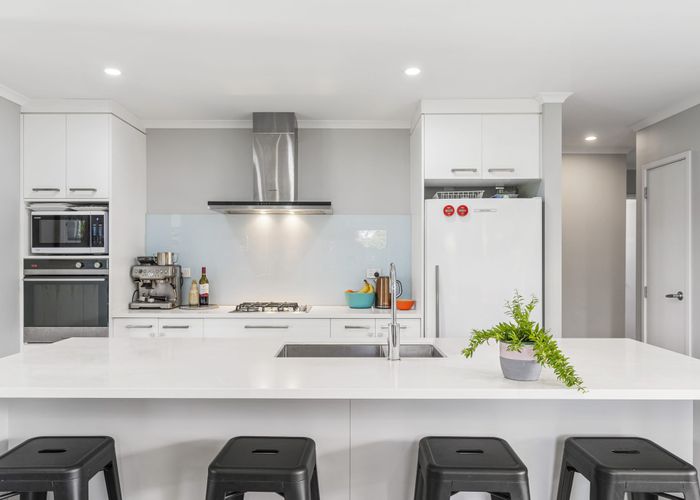  at 33 Captain Mitchell Drive, Opaheke, Papakura