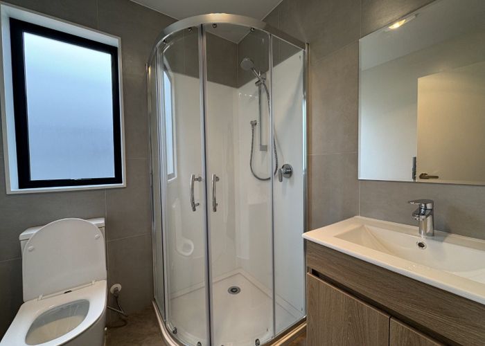  at 11/35 Crawford Avenue, Mangere Bridge, Manukau City, Auckland