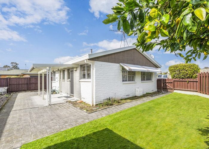  at 15B Sandalwood Drive, Dinsdale, Hamilton, Waikato