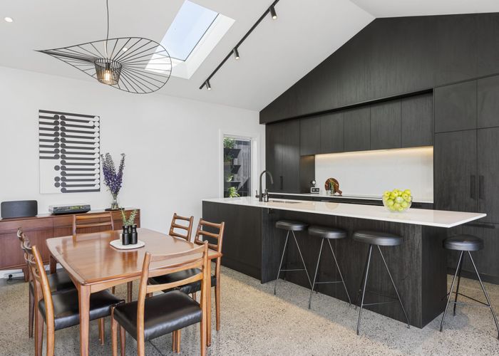  at 97 Cashmere Avenue, Khandallah, Wellington