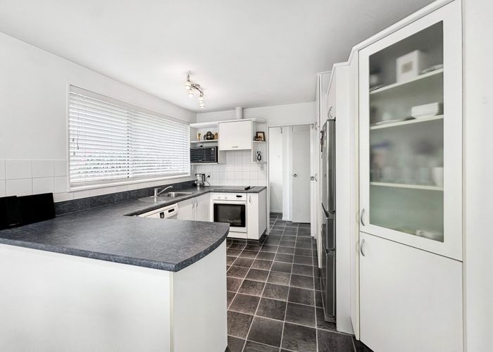  at 58 Denise Crescent, Hornby, Christchurch City, Canterbury