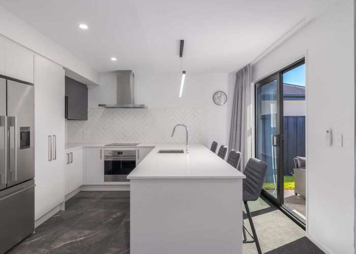  at 5 Chrysolite Place, Belfast, Christchurch City, Canterbury