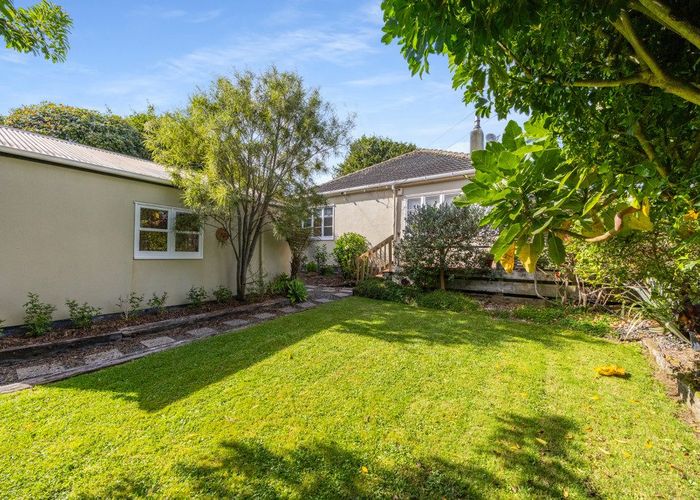  at 37 Duke Street, Mount Roskill, Auckland City, Auckland