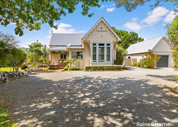  at 3378 State Highway 2, Clareville, Carterton